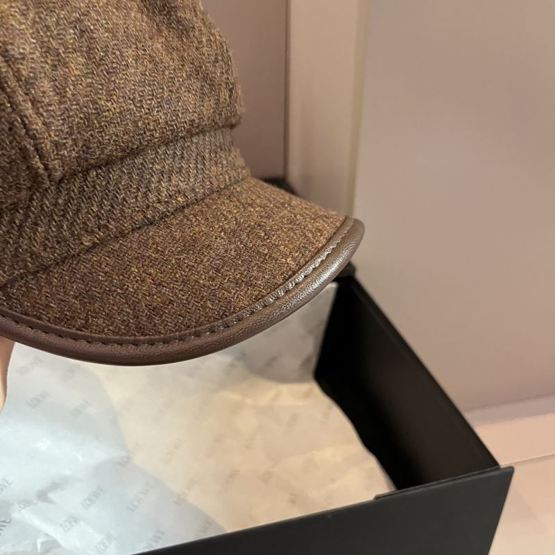 Loewe Caps